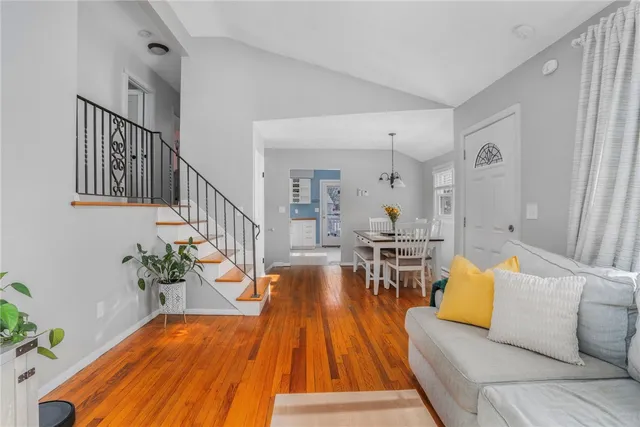 $619,000 | 35 Squantum Drive, Middletown, RI 02842