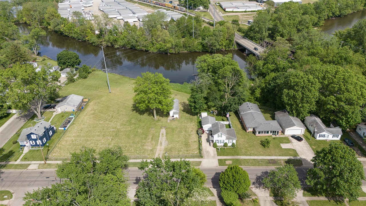 810 Constantine Street Three Rivers, MI 49093 - Photo 37 of 39