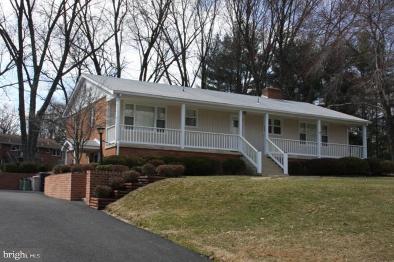 3004 Sayre Road Fairfax, VA 22031 - Photo 1 of 18 Exterior (Main)