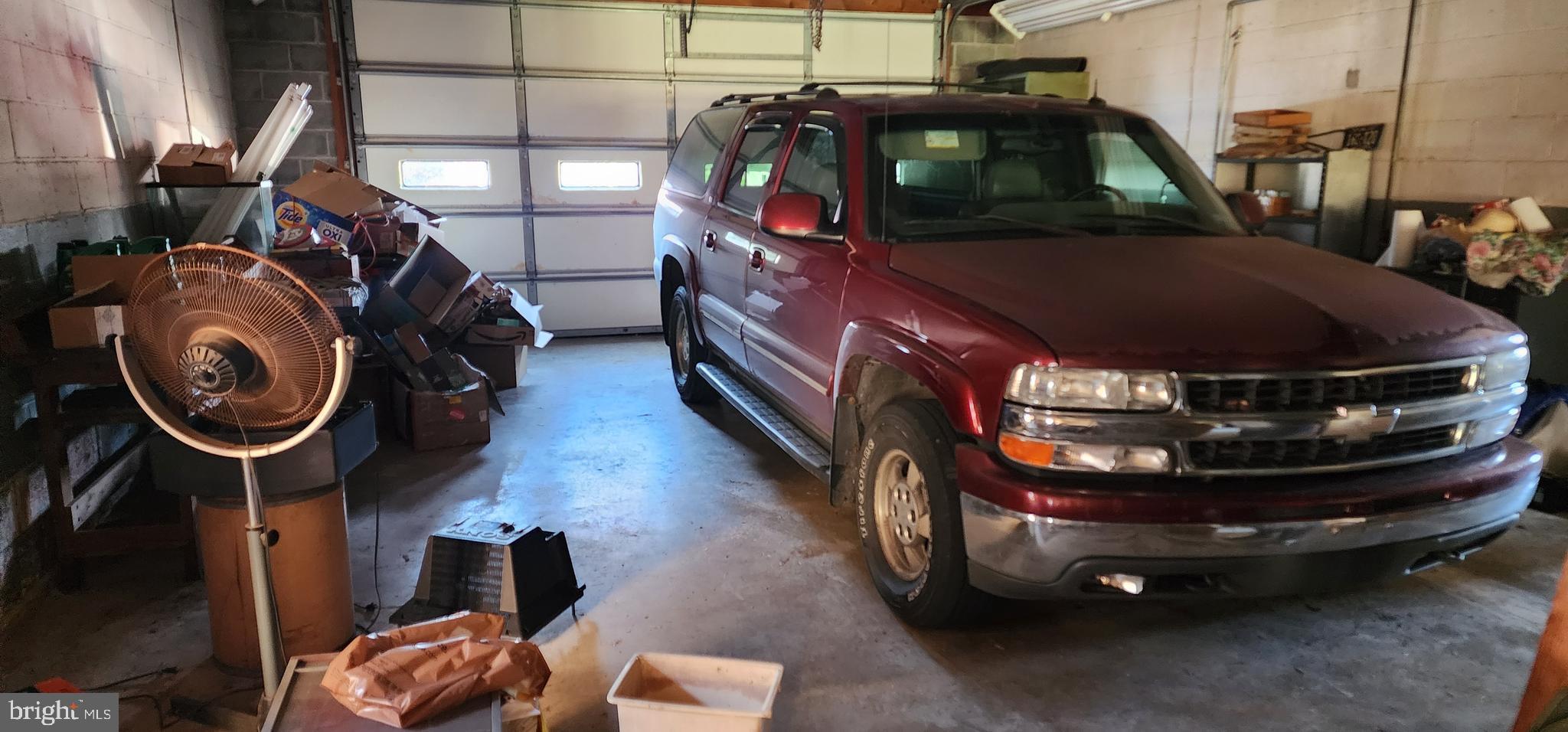 306 Central Manor Road Mountville, PA 17554 - Photo 25 of 30 Bay 1 in block garage