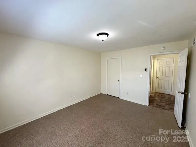 $895 | 260 Church Street North, Unit 7, Concord, NC 28025