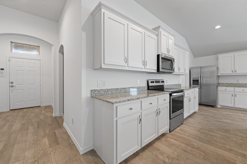 3233 Guyana Road Fort Worth, TX 76123 - Photo 4 of 13