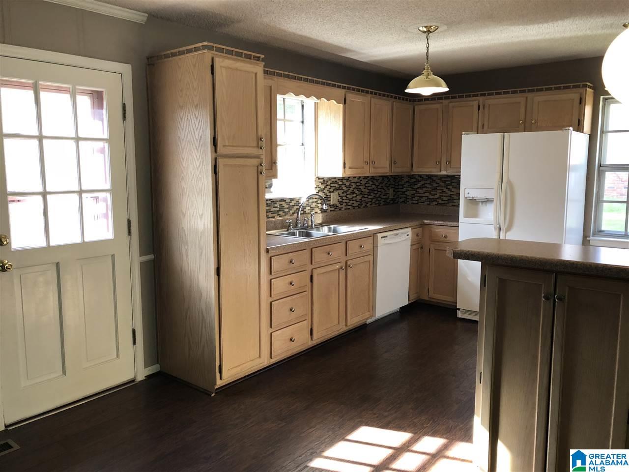 4905 Lee Road Pell City, AL 35128 - Photo 4 of 50