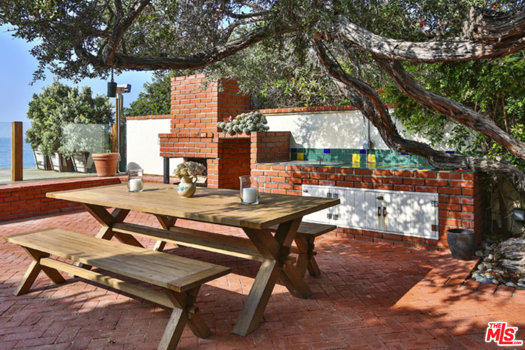 23664 Malibu Colony Road Malibu, CA 90265 - Photo 18 of 20