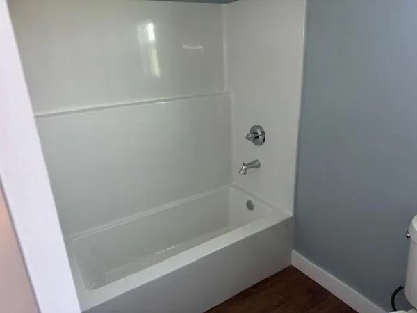 $2,100 | 589 County Road, Sumner, TX 75486