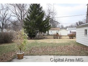 17 Calland Drive Springfield, IL 62704 - Photo 16 of 16 Gallery Image 16