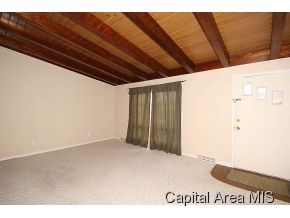 17 Calland Drive Springfield, IL 62704 - Photo 5 of 16 Gallery Image 5