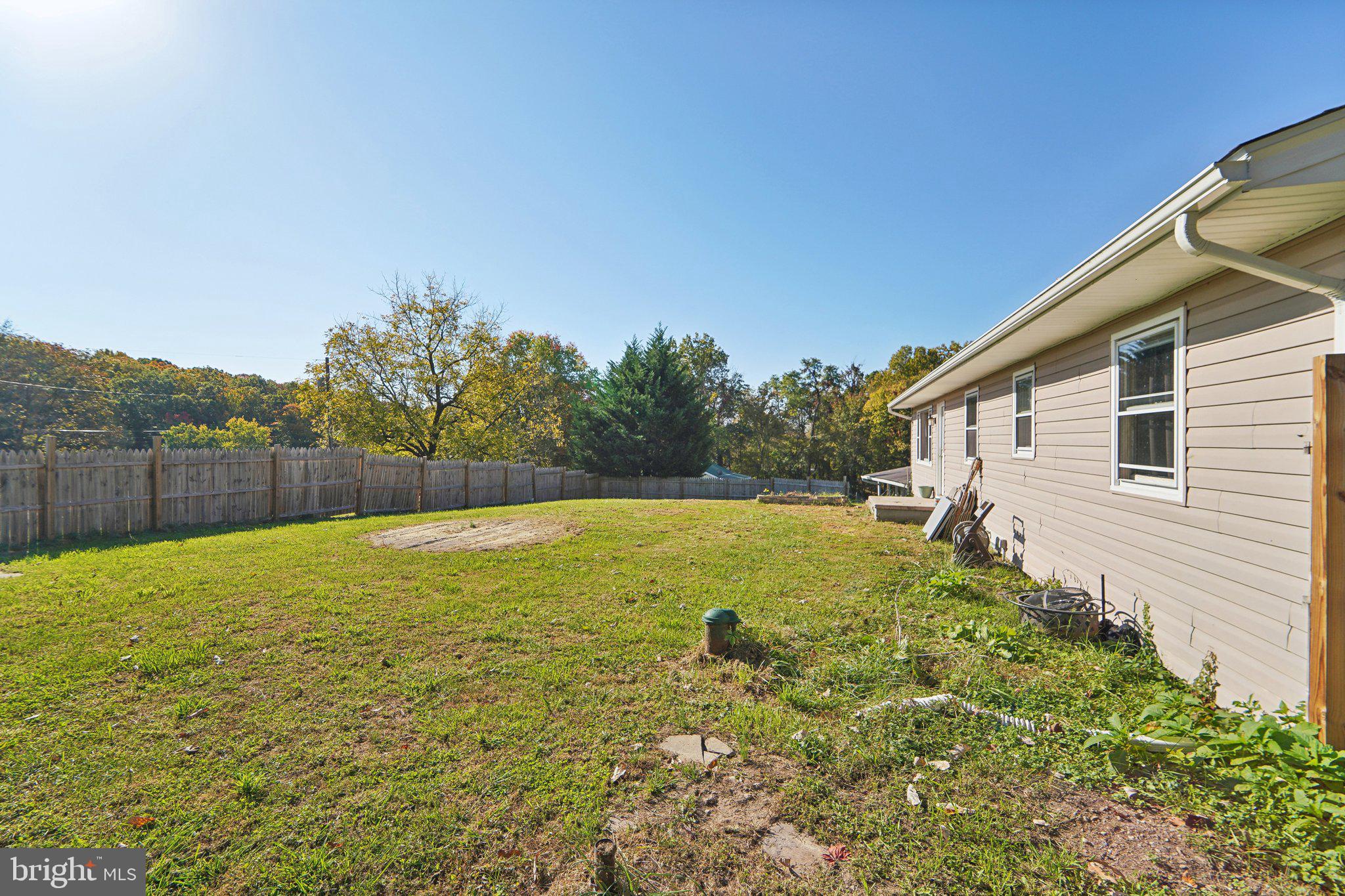 2229 Back Road Sharpsburg, MD 21782 - Photo 46 of 61 Rear Side View