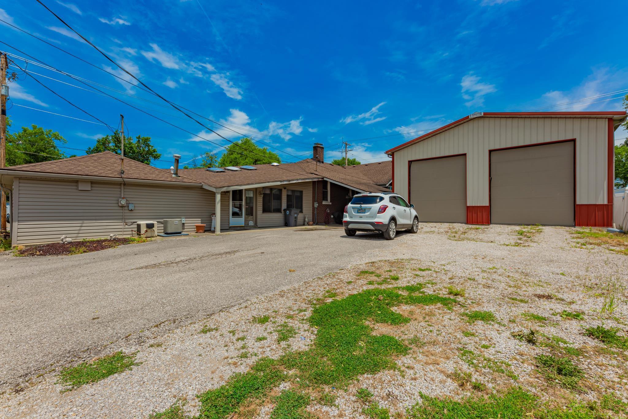 2670 Stringtown Road Evansville, IN 47711 - Photo 33 of 34 Gallery Image 33