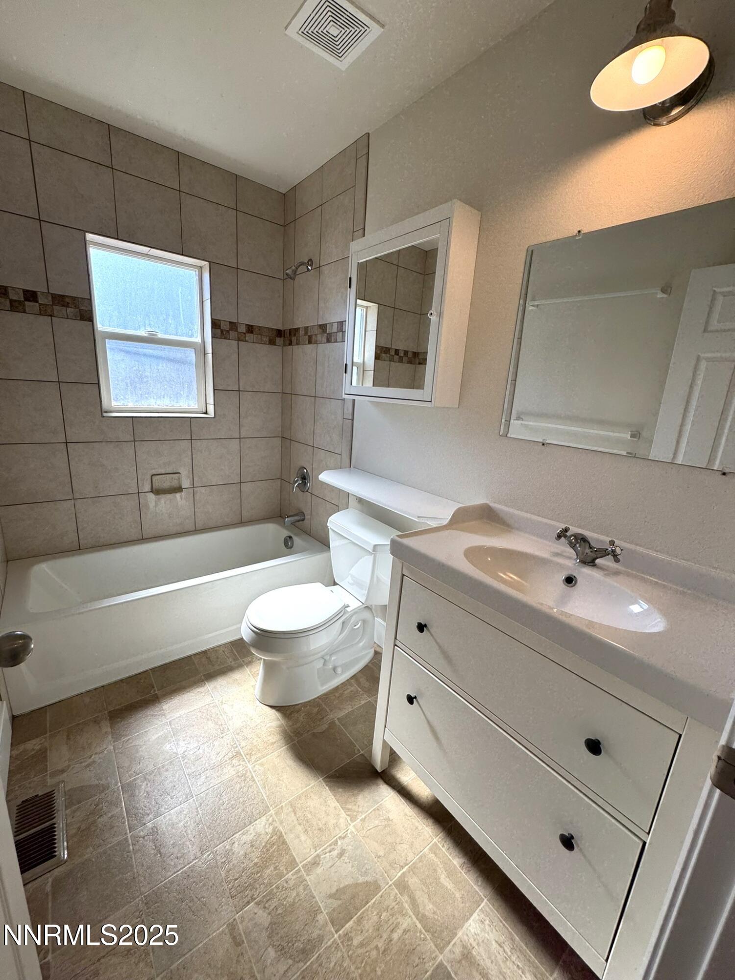 675 East Taylor Street Reno, NV 89502 - Photo 12 of 14 IMG_2593