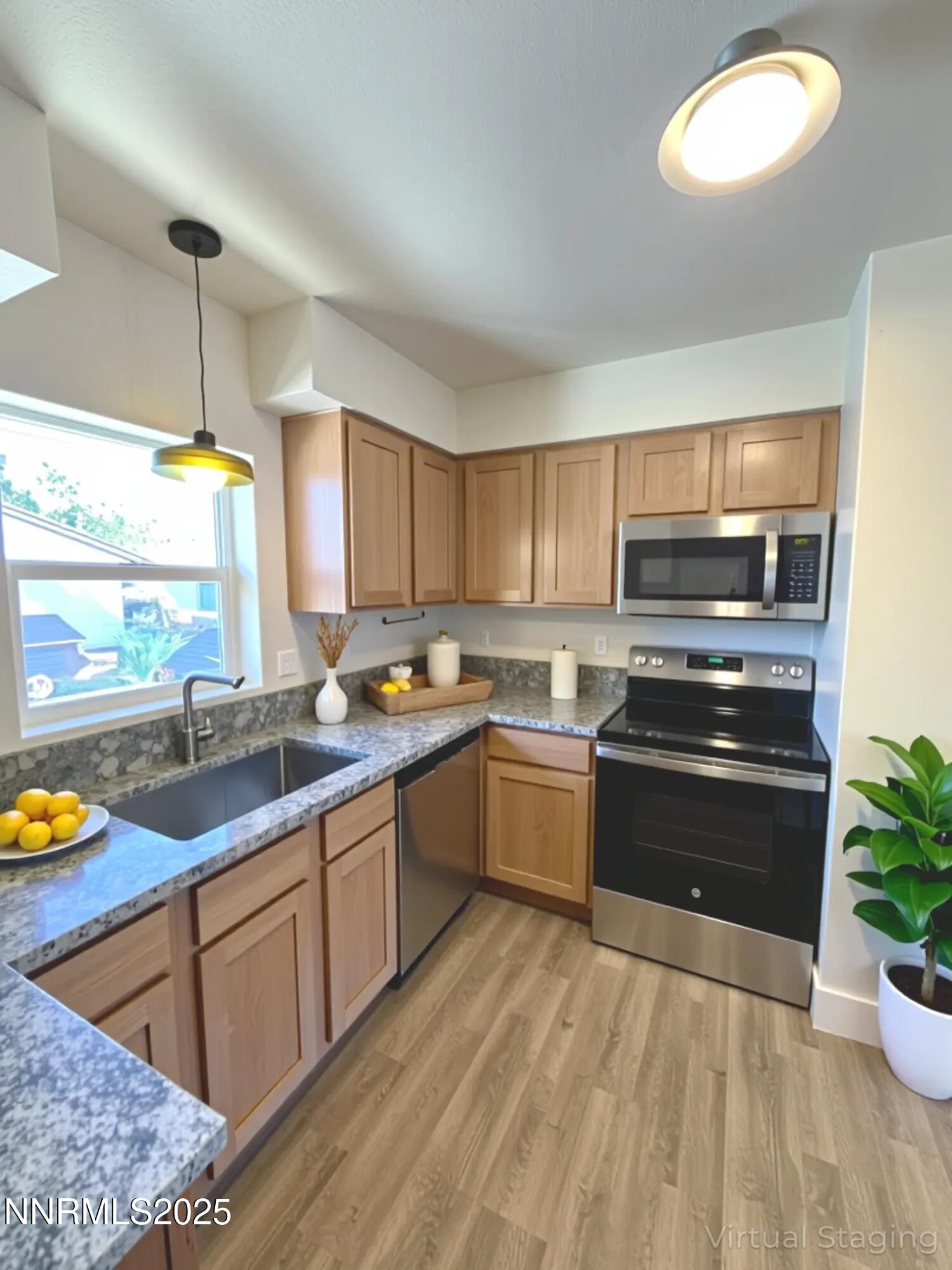 675 East Taylor Street Reno, NV 89502 - Photo 6 of 14 collov-ai_20250728122822_gqw5kk