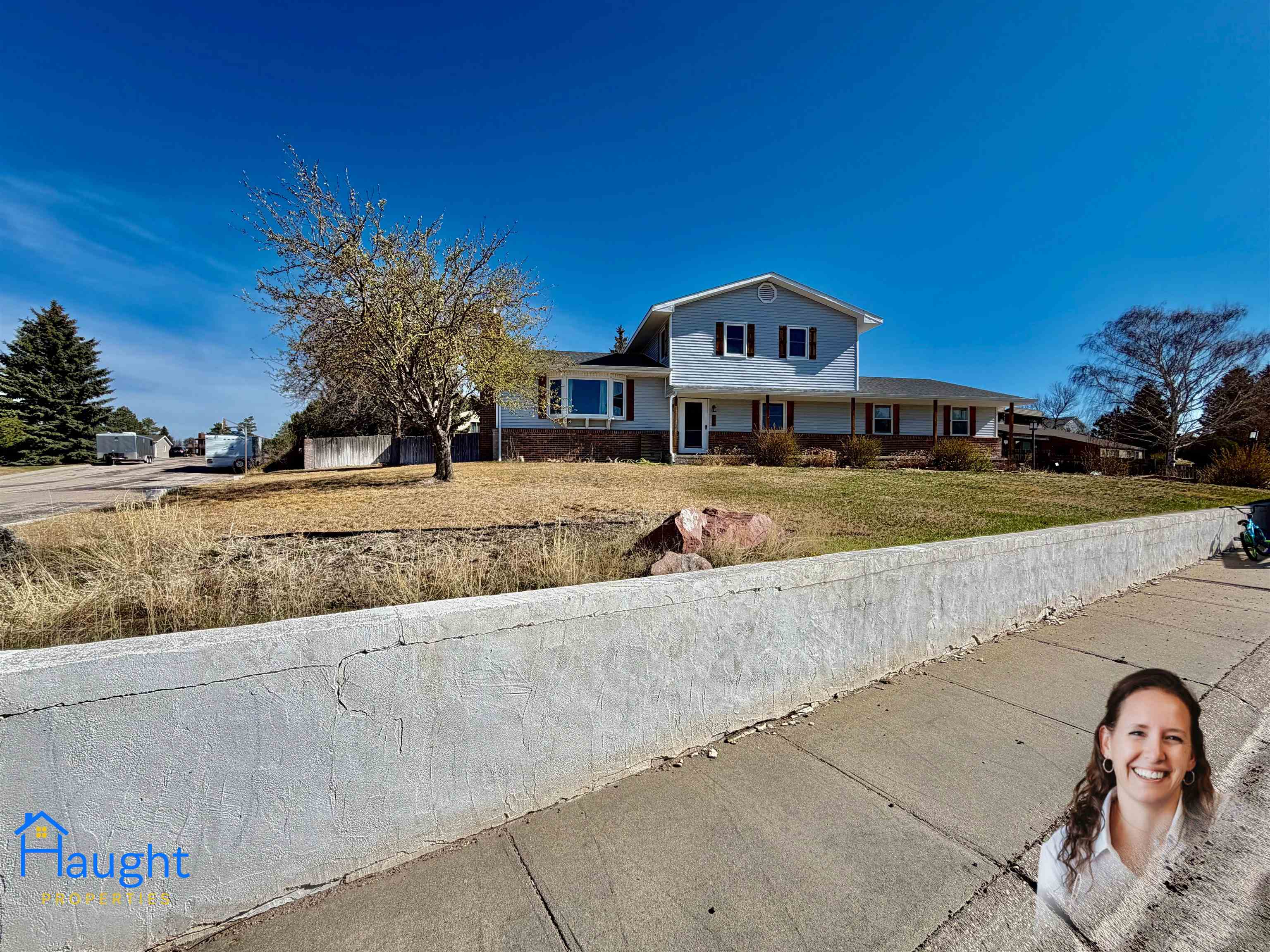615 Lincoln Way Lusk, WY 82225 - Photo 3 of 41