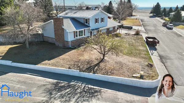 $369,000 | 615 Lincoln Way, Lusk, WY 82225