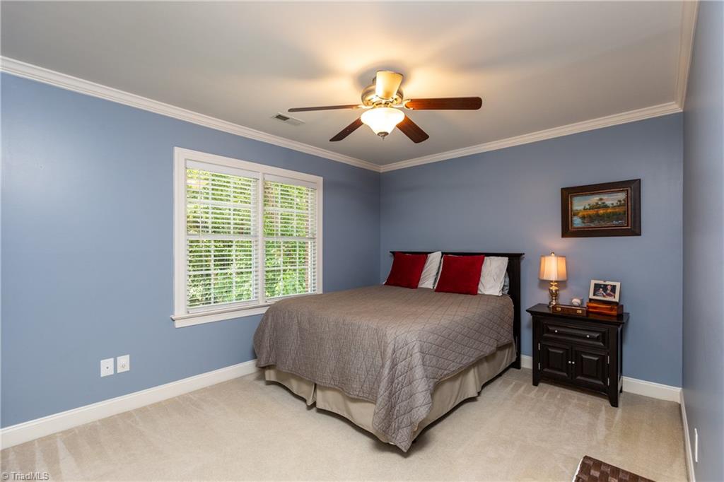 8069 Glengarriff Road Clemmons, NC 27012 - Photo 19 of 29 Gallery Image 19