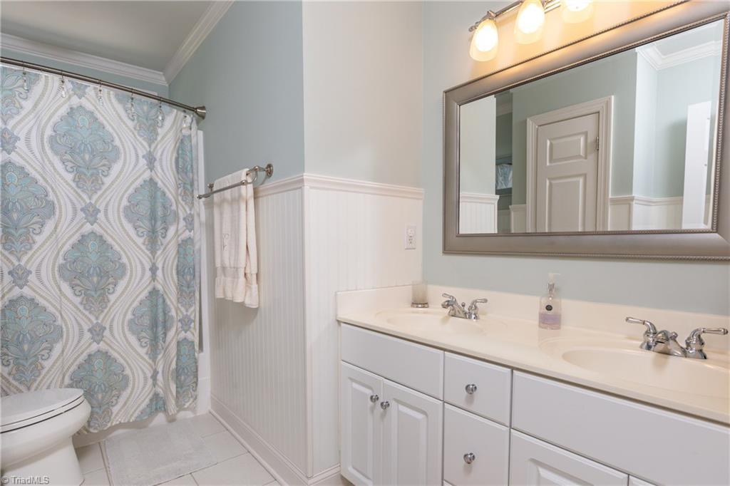 8069 Glengarriff Road Clemmons, NC 27012 - Photo 20 of 29 Gallery Image 20