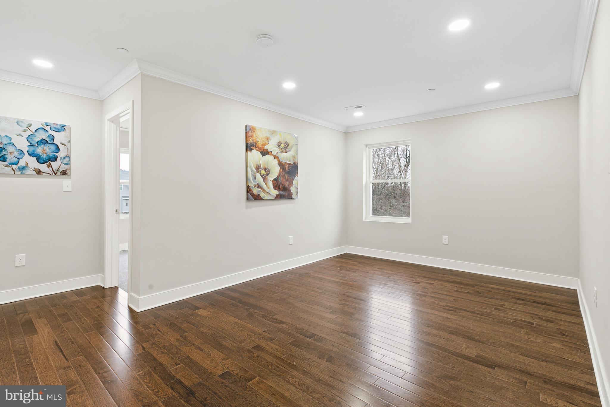 11304 Philadelphia Road White Marsh, MD 21162 - Photo 30 of 54 Upper level bonus space