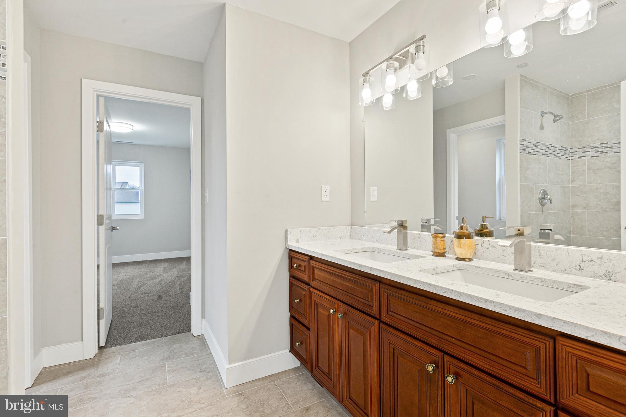 11304 Philadelphia Road White Marsh, MD 21162 - Photo 34 of 54 En suite