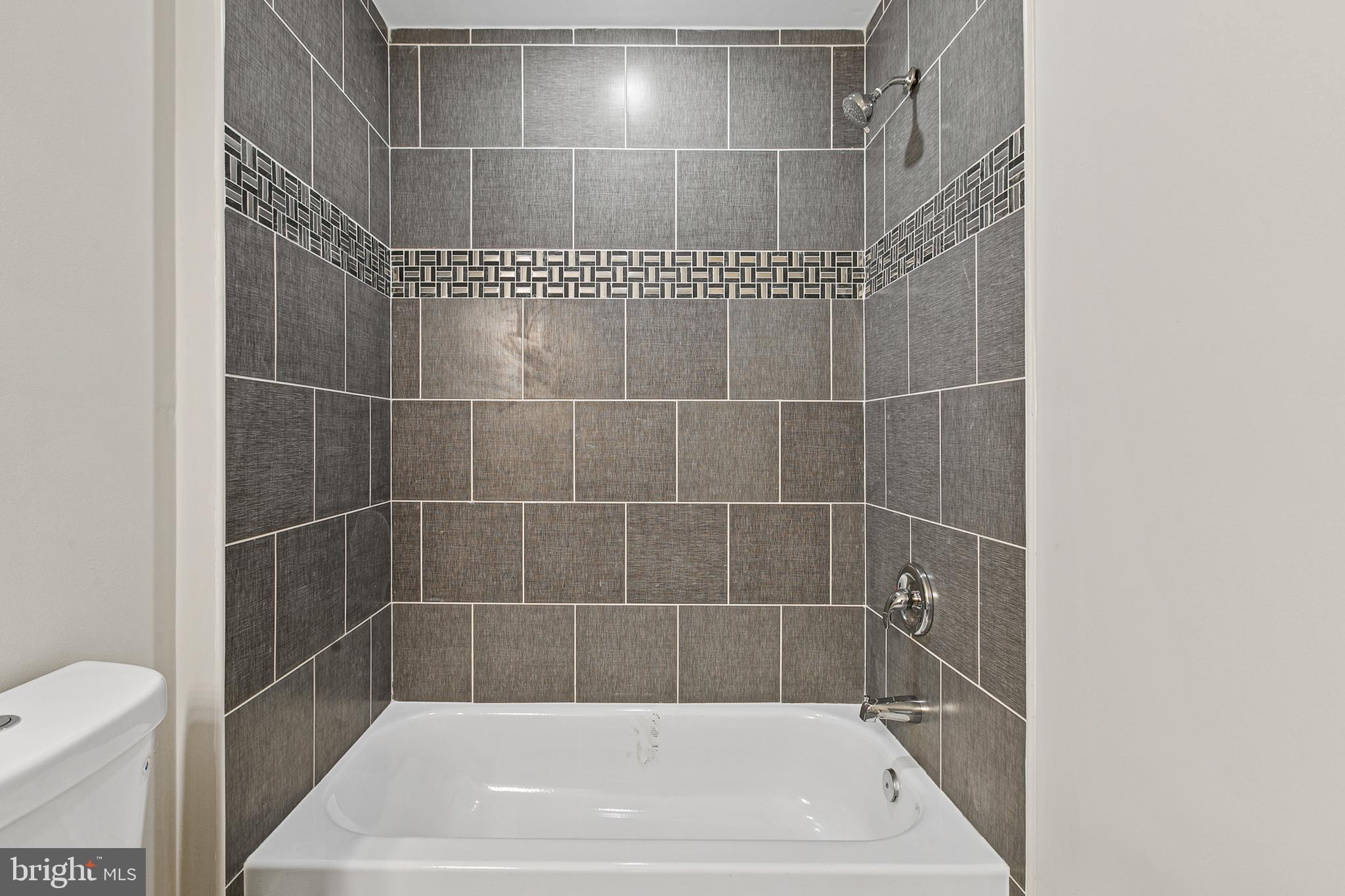 11304 Philadelphia Road White Marsh, MD 21162 - Photo 45 of 54 Full bath
