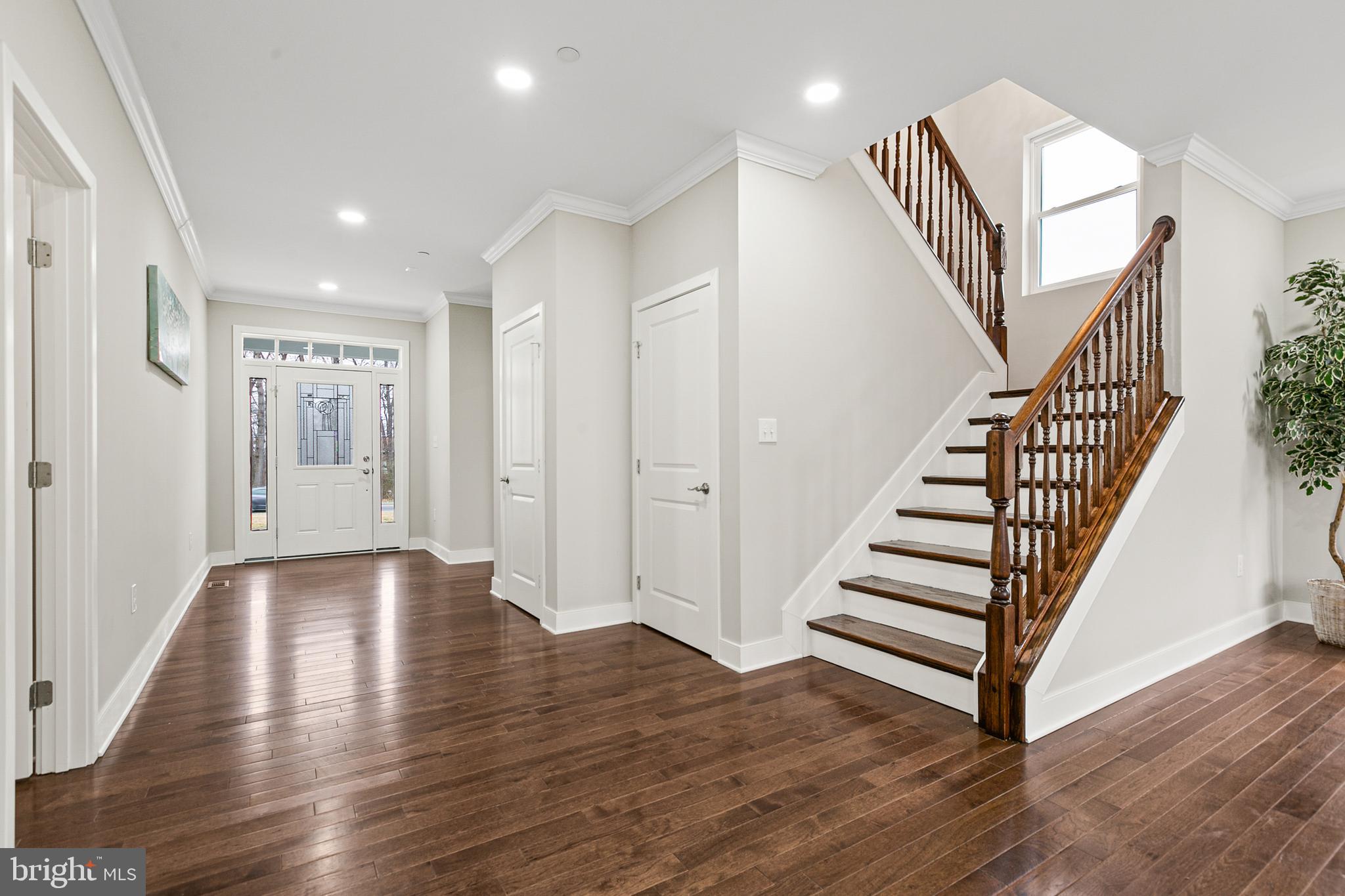 11304 Philadelphia Road White Marsh, MD 21162 - Photo 6 of 54 Entry and foyer