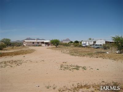11855 North Derringer Road Marana, AZ 85653 - Photo 1 of 16 Gallery Image 1