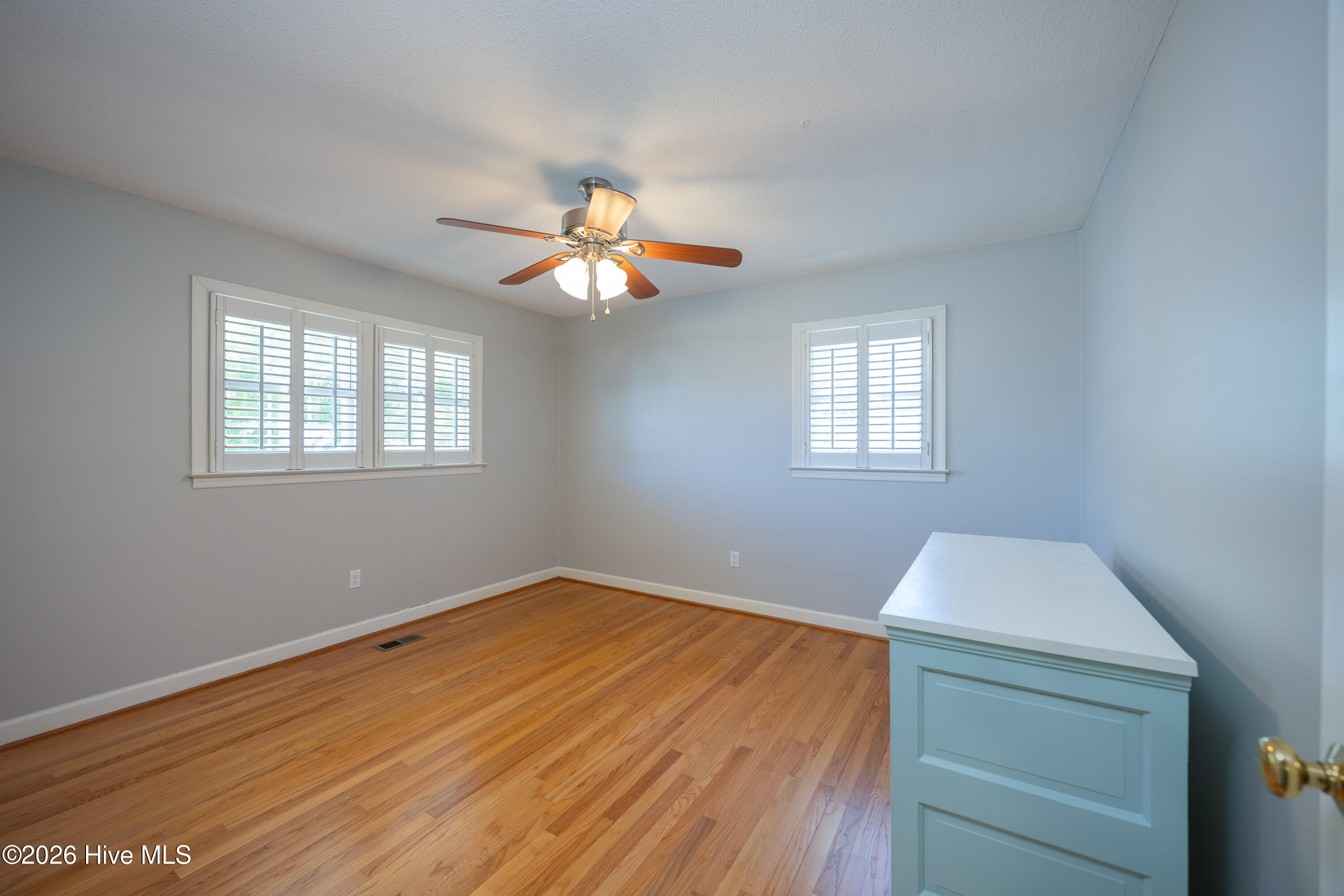 402 Willow Road Clinton, NC 28328 - Photo 20 of 31 Bedroom 2