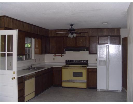 16137 Grafe Homestead Road Moss Point, MS 39562 - Photo 4 of 14 Additional Photo