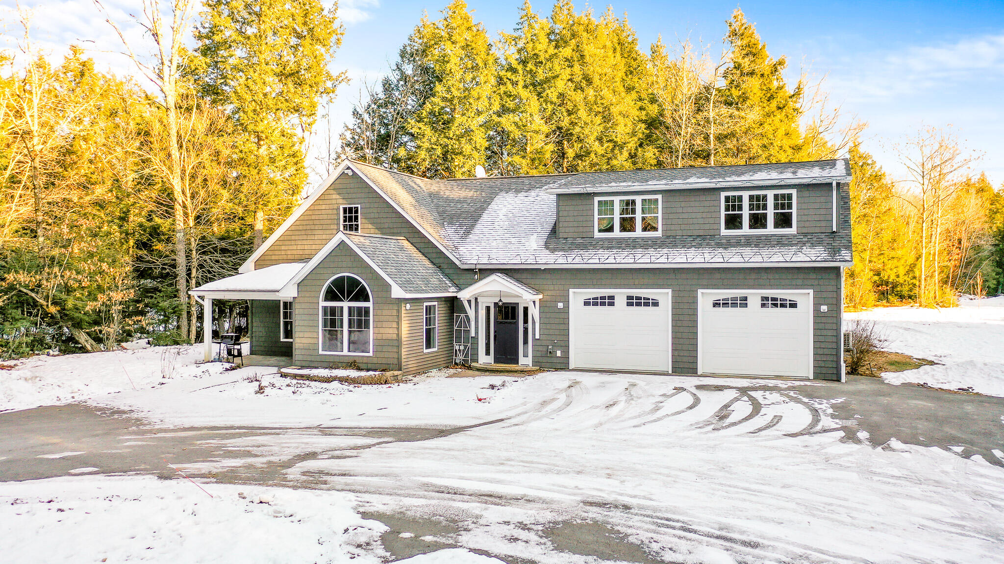 100 George Thomas Road New Sharon, ME 04955 - Photo 3 of 89 100 George Thomas Road