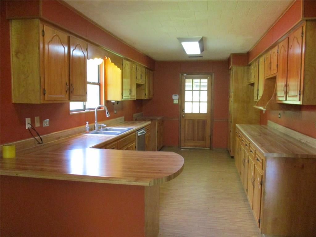 181 Robin Hood Road Dry Prong, LA 71423 - Photo 4 of 17 Gallery Image 4