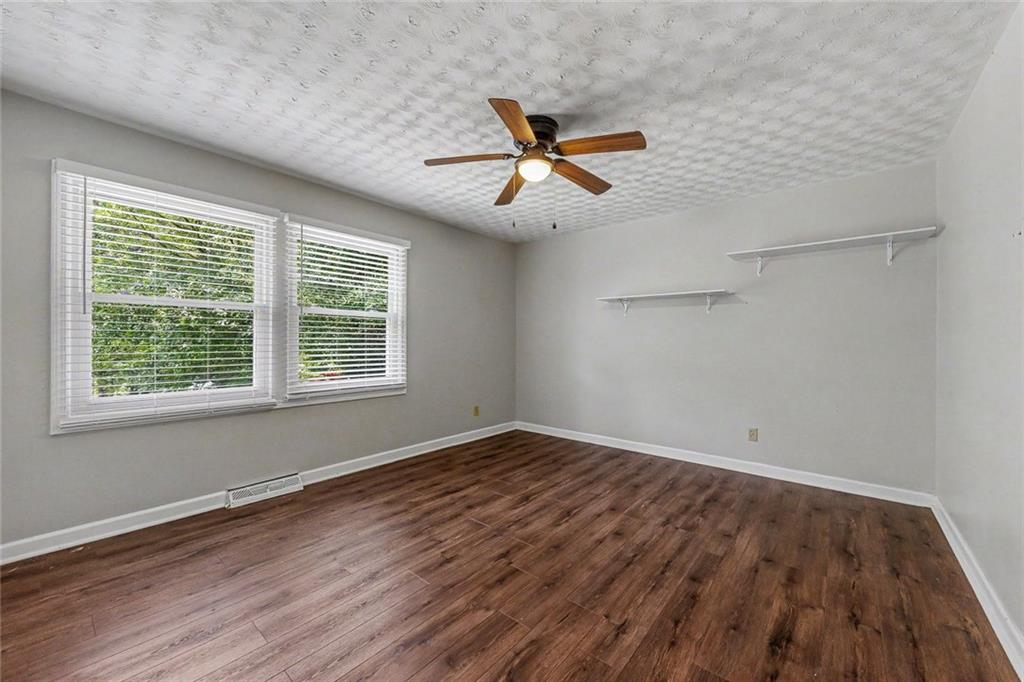 2570 Johnston Road Northwest Kennesaw, GA 30152 - Photo 37 of 66