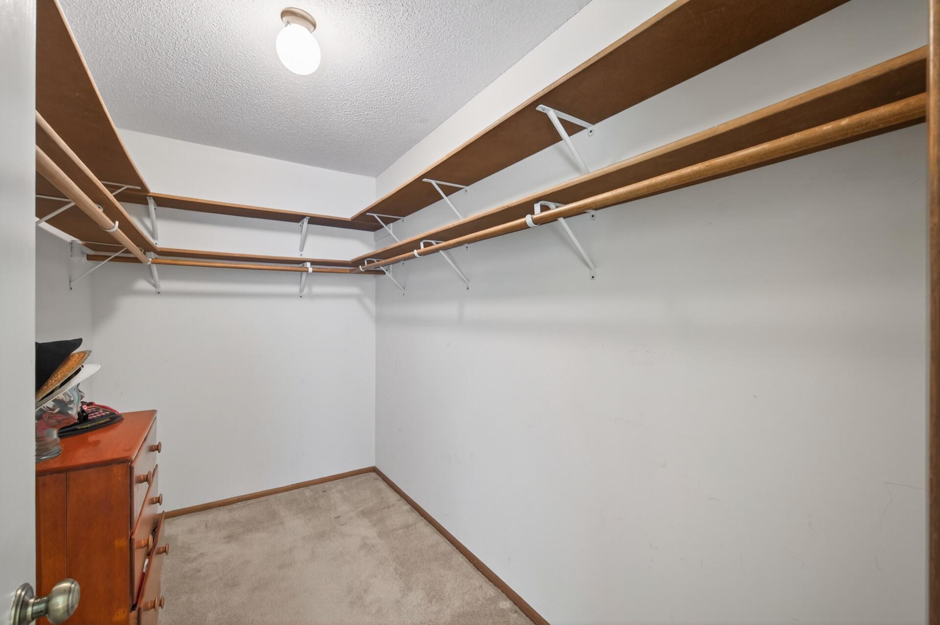 3020 St Albans Mill Road, Unit 105 Hopkins, MN 55305 - Photo 24 of 54