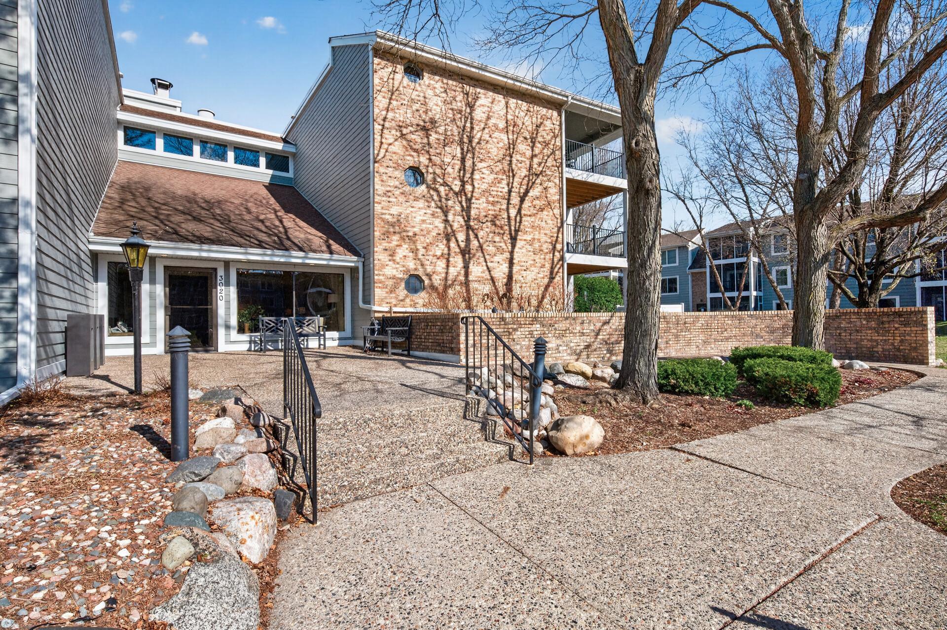 3020 St Albans Mill Road, Unit 105 Hopkins, MN 55305 - Photo 4 of 54