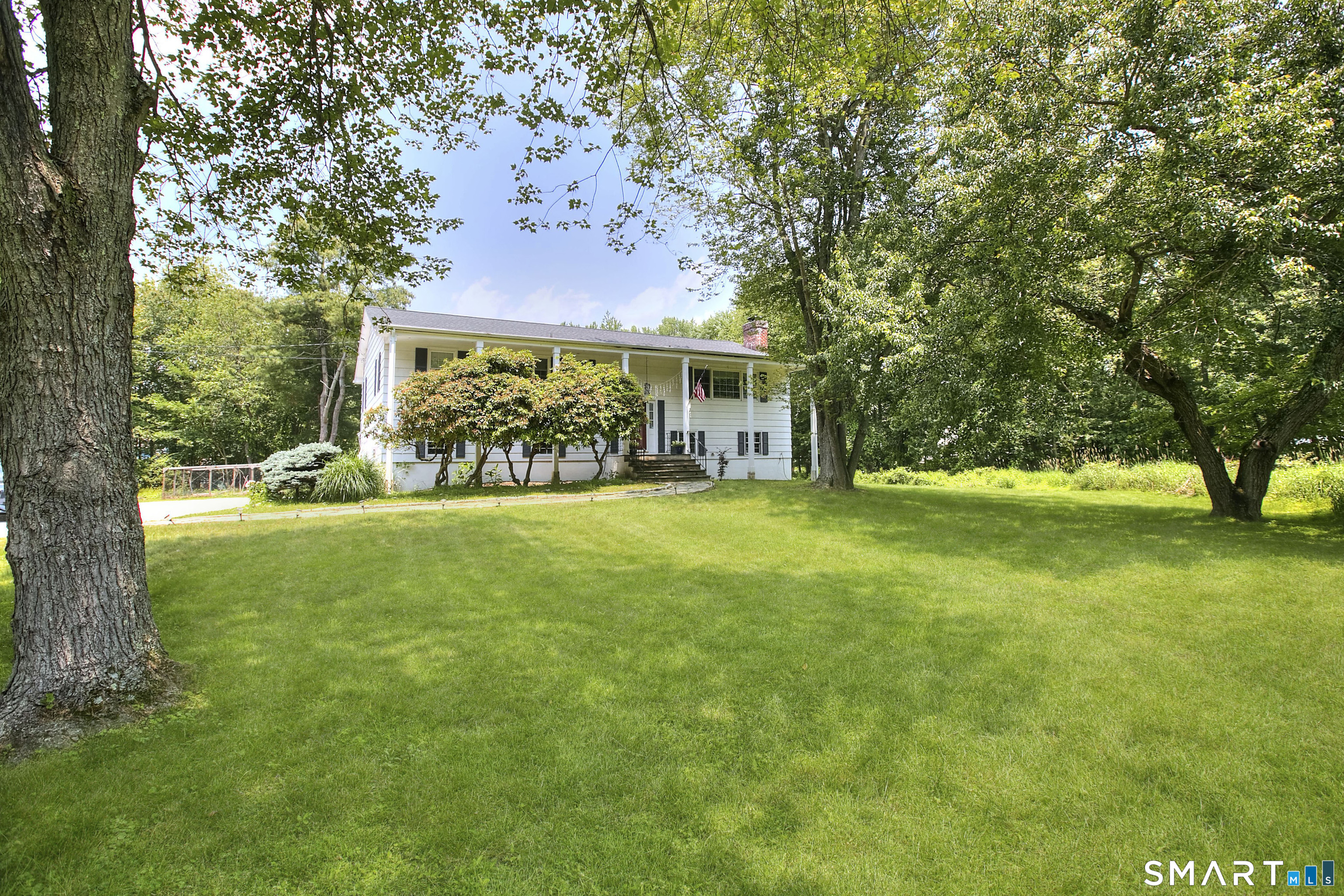287 Greens Farms Road Westport, CT 06880 - Photo 2 of 34