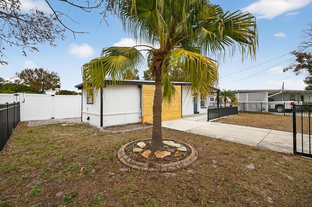 5901 South Coolidge Avenue Tampa, FL 33616 - Photo 5 of 47