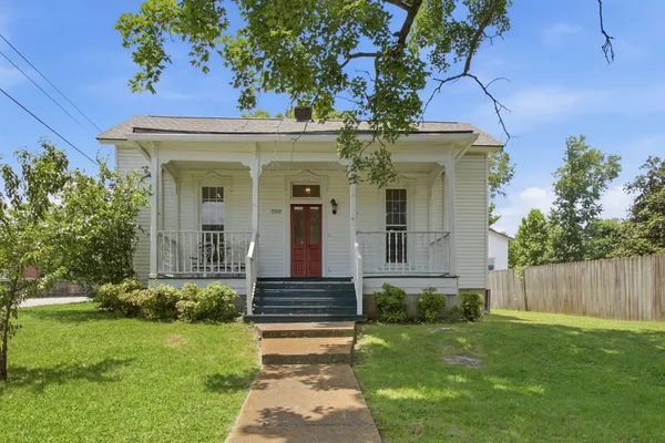 $299,000 | 1510 Highland Avenue, Columbia, TN 38401