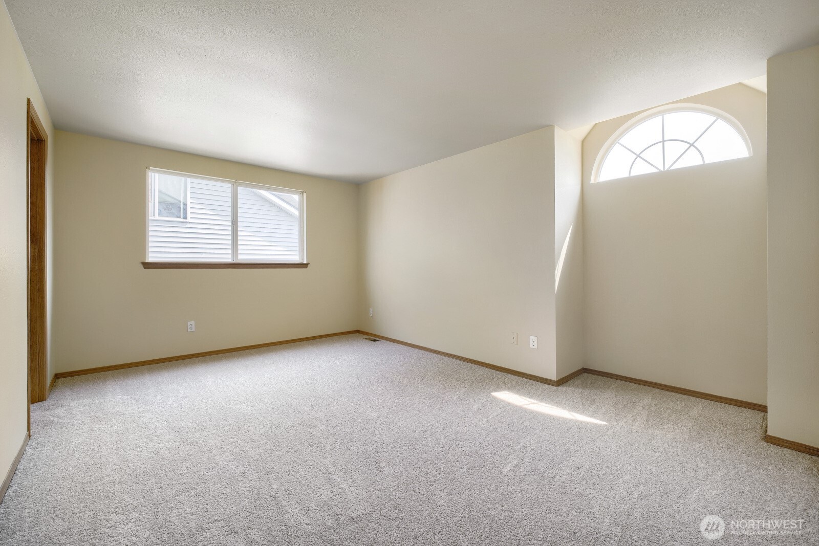 17809 112th Avenue Southeast Renton, WA 98055 - Photo 14 of 22 Gallery Image 14