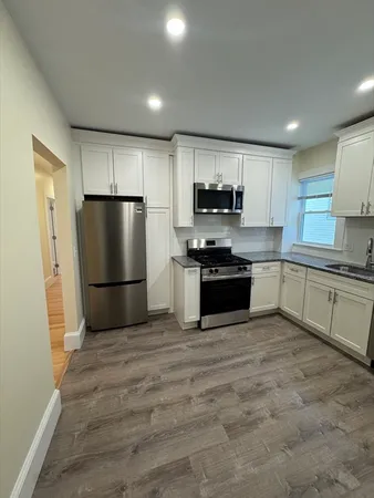 $3,300 | 35 George Street, Unit 2, Everett, MA 02149