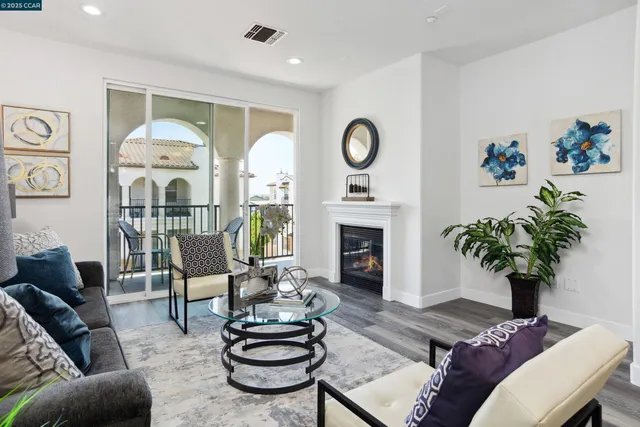 $859,000 | 3240 Maguire Way, Unit 401, Dublin, CA 94568