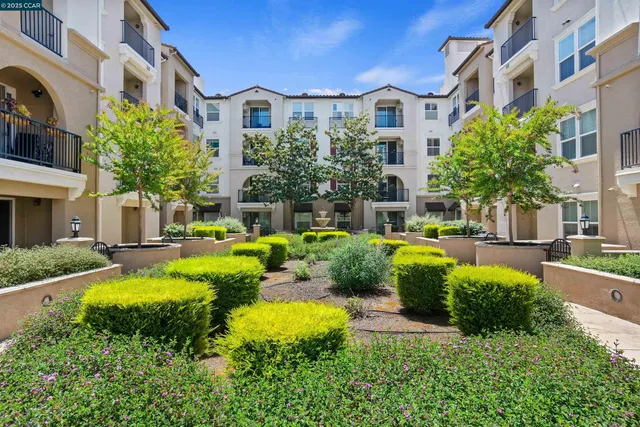 $859,000 | 3240 Maguire Way, Unit 401, Dublin, CA 94568