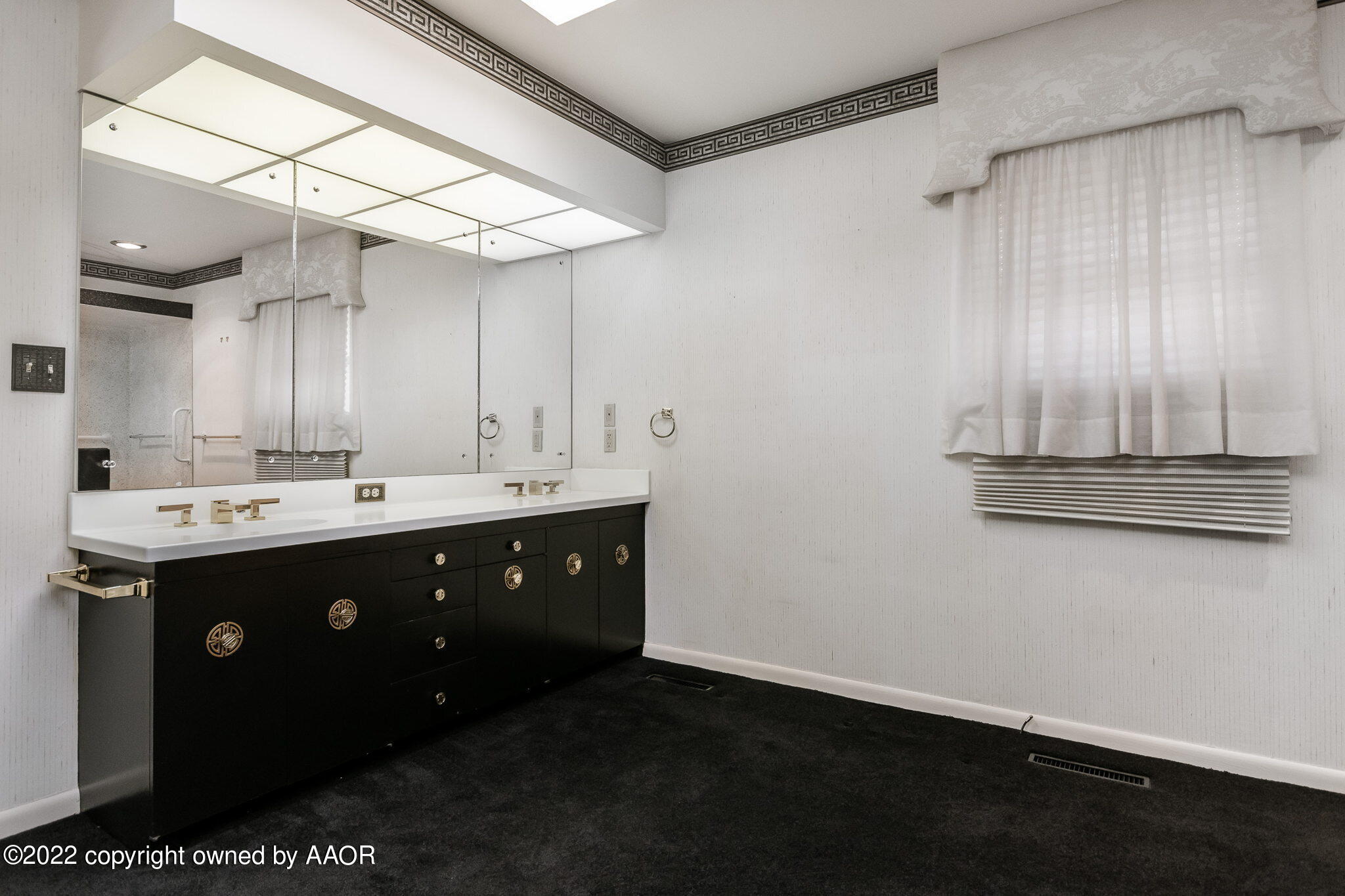 6016 Dreyfuss Road Amarillo, TX 79106 - Photo 55 of 91 27-web-or-mls-Master Bathroom
