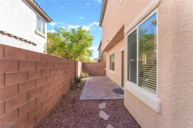 $399,900 | 9328 Daffodil Sun Avenue, Las Vegas, NV 89166