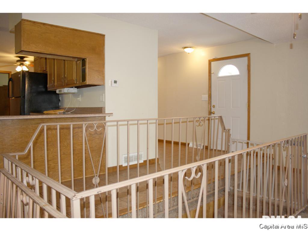 1801 North 9th Street Springfield, IL 62702 - Photo 6 of 26