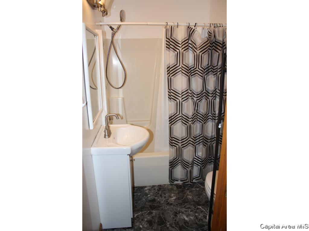 1801 North 9th Street Springfield, IL 62702 - Photo 10 of 26