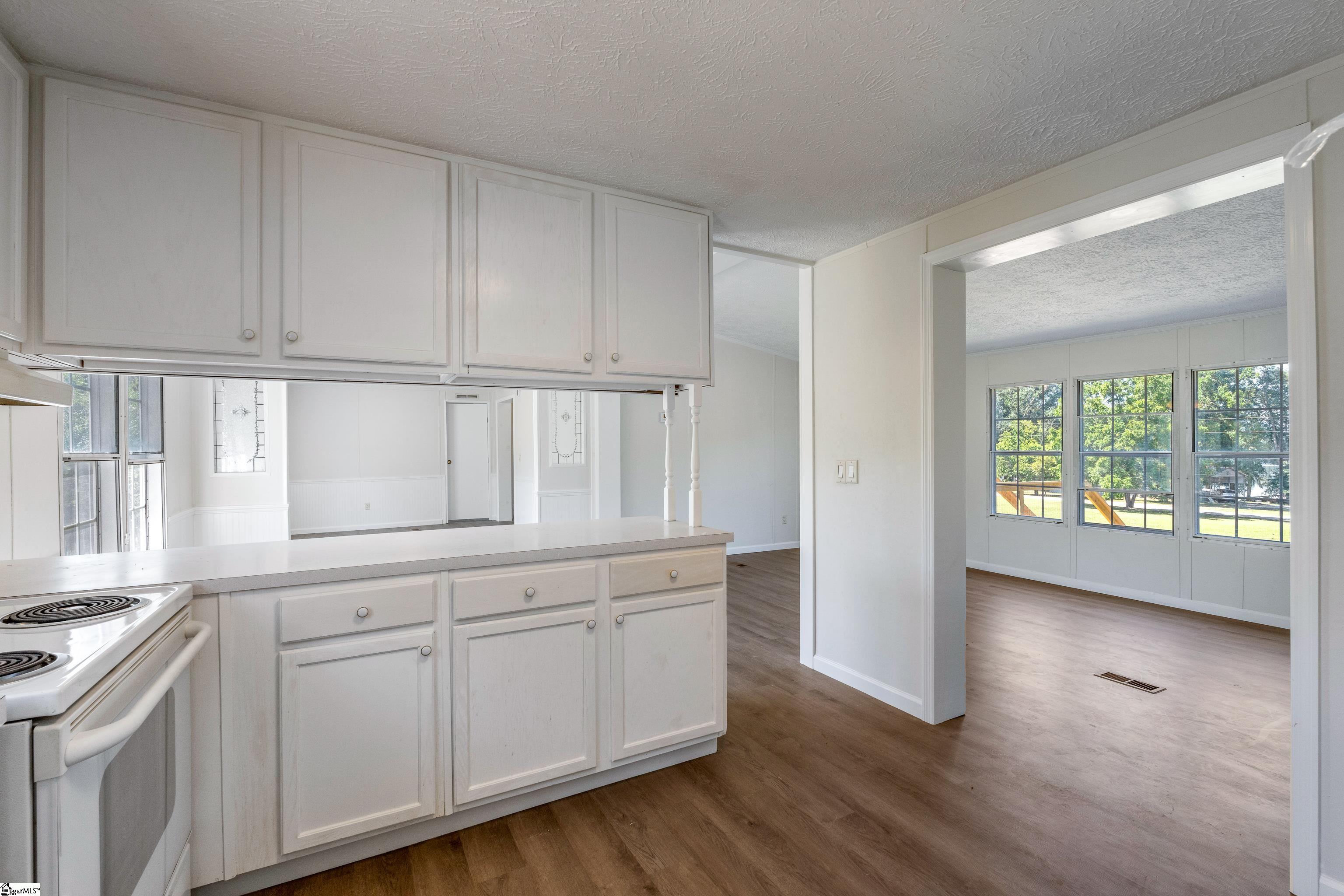 482 Burton Creekside Road Waterloo, SC 29384 - Photo 11 of 28