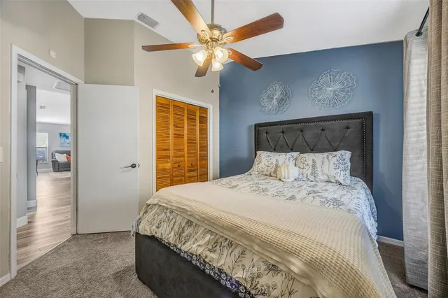 $429,000 | 2558 Brimhollow Drive, Valrico, FL 33596