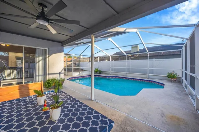 $429,000 | 2558 Brimhollow Drive, Valrico, FL 33596