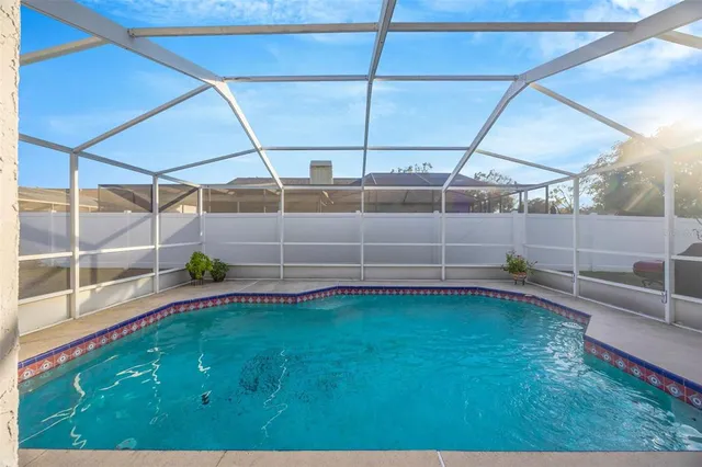 $429,000 | 2558 Brimhollow Drive, Valrico, FL 33596