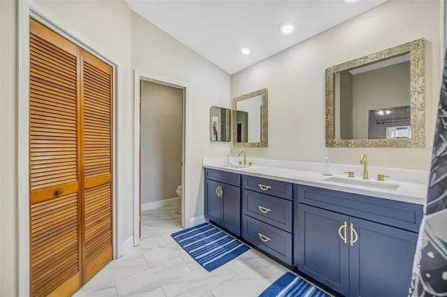 $429,000 | 2558 Brimhollow Drive, Valrico, FL 33596