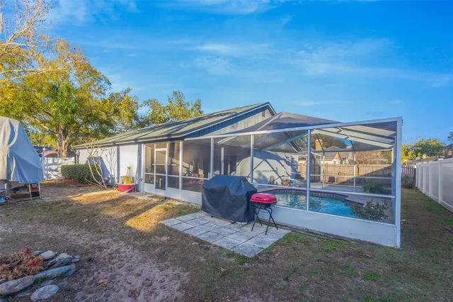 $429,000 | 2558 Brimhollow Drive, Valrico, FL 33596