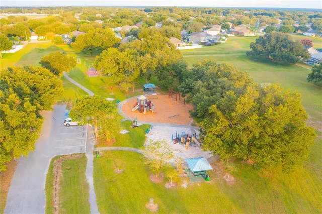 $429,000 | 2558 Brimhollow Drive, Valrico, FL 33596