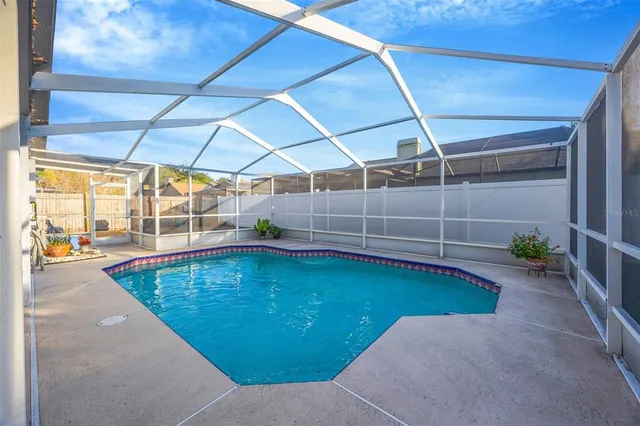 $429,000 | 2558 Brimhollow Drive, Valrico, FL 33596